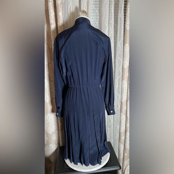 Vintage TALBOTS Petites Silk Dress – Navy, Size 8 – Made in Hong Kong - Picture 5 of 7